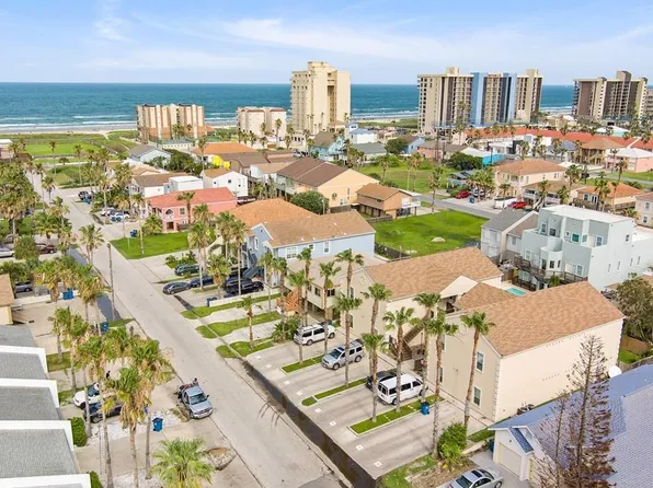 111 E Campeche St #3, South Padre Island, TX 78597
