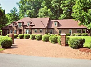 601 Fairway Trl, Springfield, TN 37172