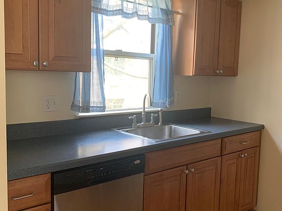 2nd image of 2 West Ave APT 19