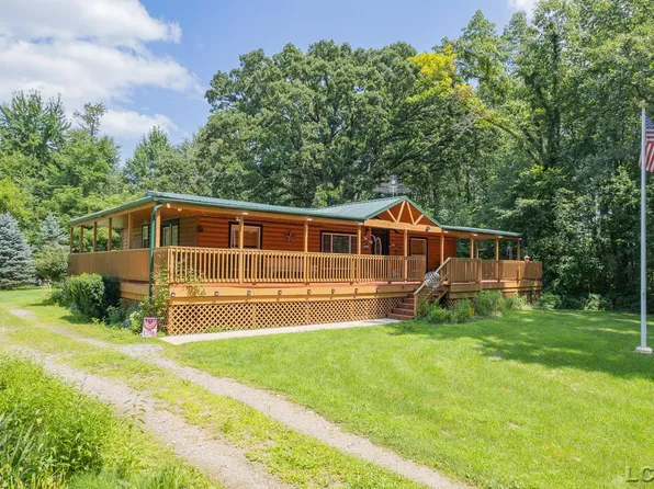 15816 Sanford Rd, Addison, MI 49220