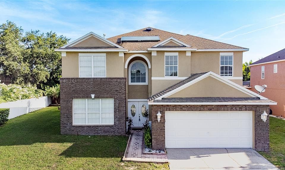 1st image of 229 LARGOVISTA DRIVE