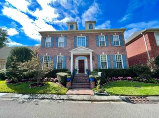 1055 Murray Hill Ln, Memphis, TN 38120