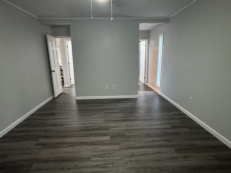 102 Weatherbark Cir — Photo 13