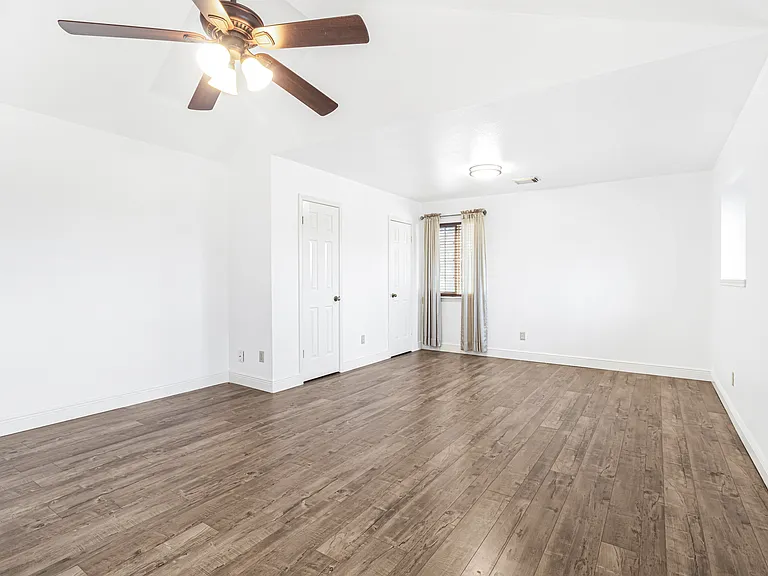 160 County Road 4801 — Photo 13