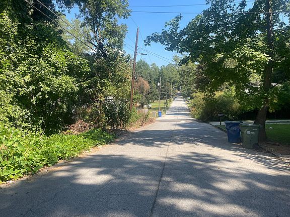 4th image of 1286 Elizabeth Ave SW