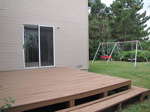 Deck off master bedroom