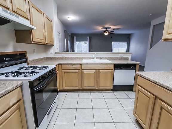 5th image of 2580 Land Rush Dr