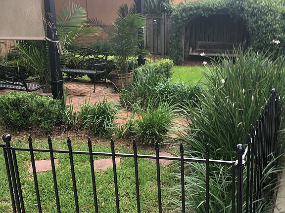 3rd image of 3541 Park St