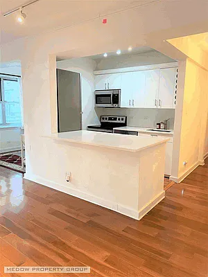 Rented by Medow Property | media 3