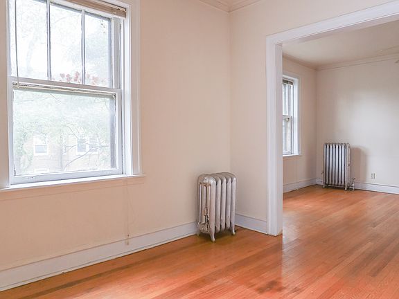 4th image of 4905 N Glenwood Ave APT 2A