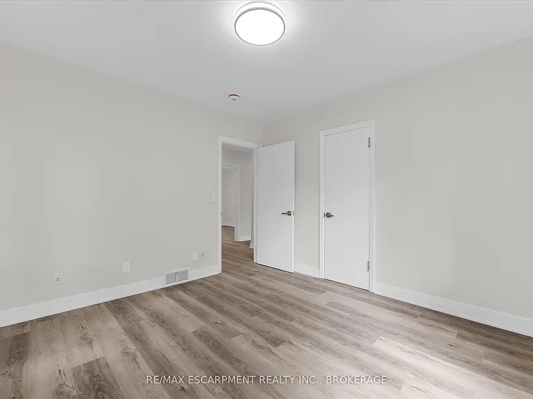 18 Bonavem Dr #1 — Photo 15