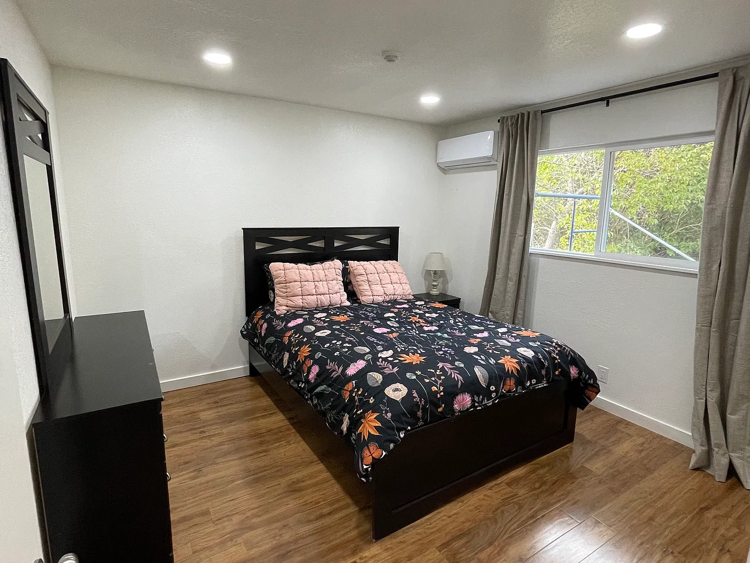 1535 Slater St — Photo 3