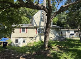 5701 Fox Lake Rd, McHenry, IL 60051