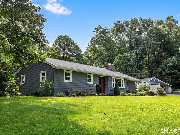 3rd image of 41 Brushy Hill Road