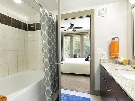 5th image of 1312 W 6th St #2456