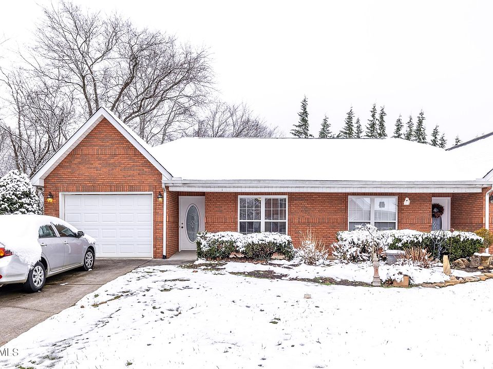 1st image of 2939 Dominion Dr