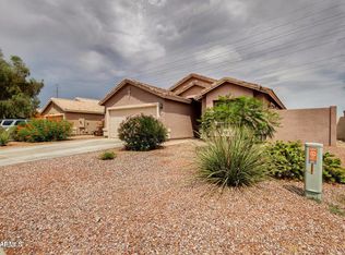 3807 S Joshua Tree Ln, Gilbert, AZ 85297