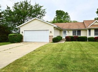 6523 Brent Dr, Springfield, IL 62712