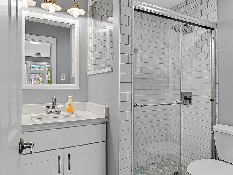 3421 W Armitage Ave #1 — Photo 14