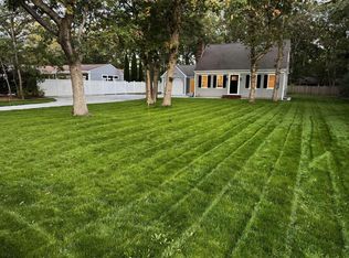 186 Quaker Meeting House Rd, East Sandwich, MA 02537