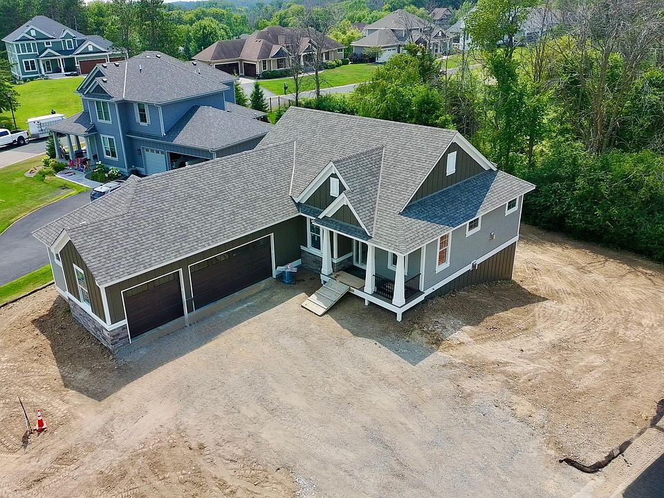 1st image of 4636 Fable Rd N