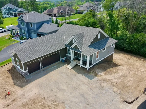4636 Fable Rd N, Hugo, MN 55038