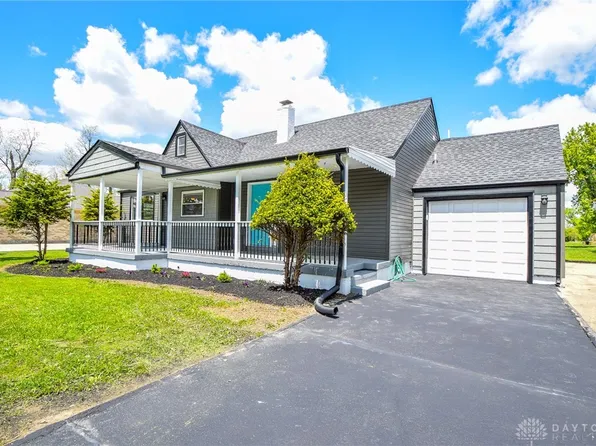 3986 Kemp Rd, Dayton, OH 45431