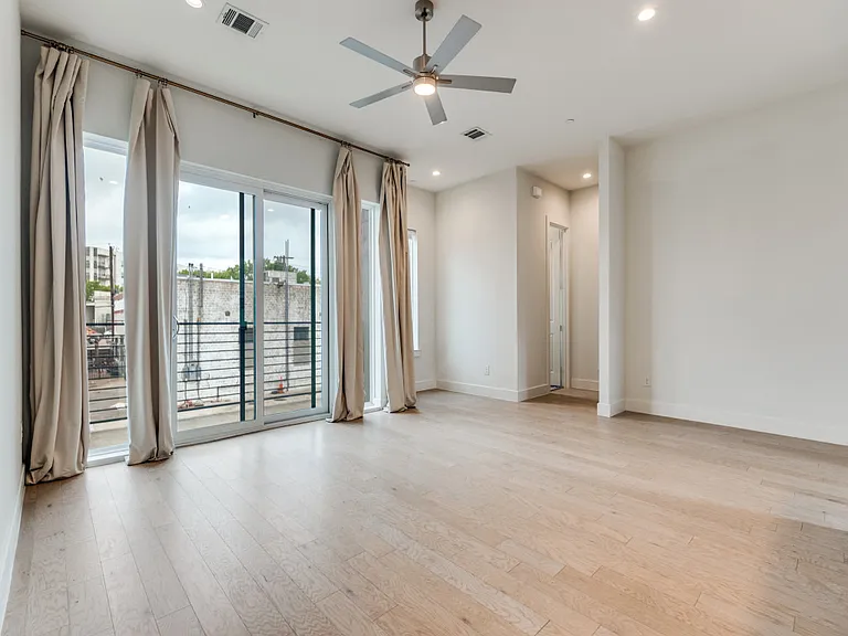 5515 Bryan Pkwy #104 — Photo 10