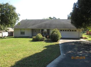 203 E Magnolia Ave, Howey In The Hills, FL 34737