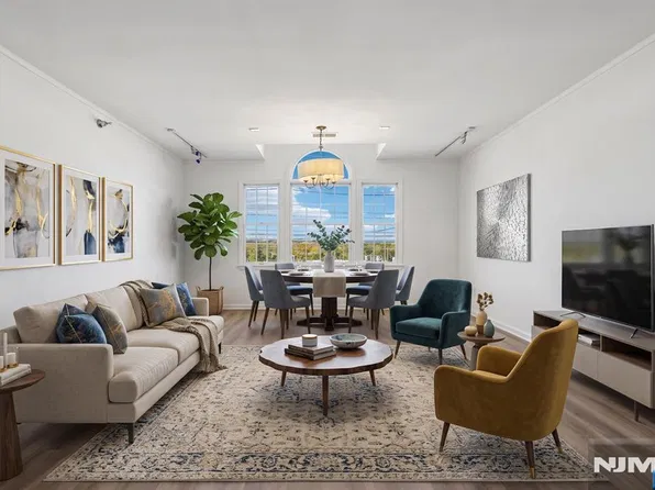 428 Grand Avenue #3A, Palisades Park, NJ 07650