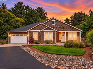 741 Creekside Dr, Gearhart, OR 97138