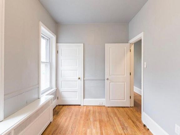 5th image of 2132 E Cumberland St #2
