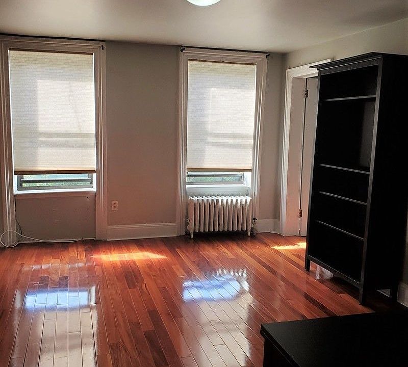 1st image of 156 Macon St #4B