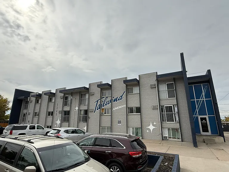 Tailwinds Apartments — Photo 3
