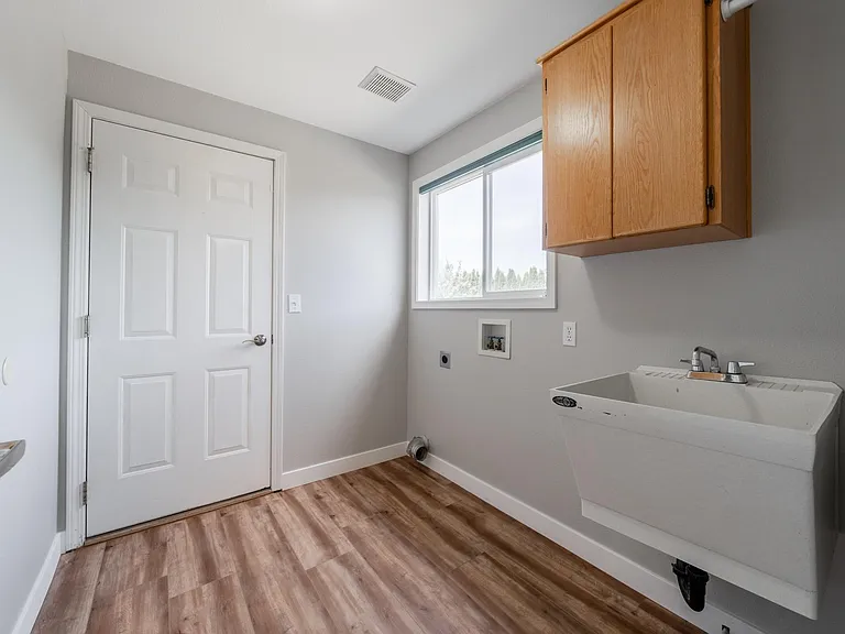 3639 NW 32nd Ave — Photo 12