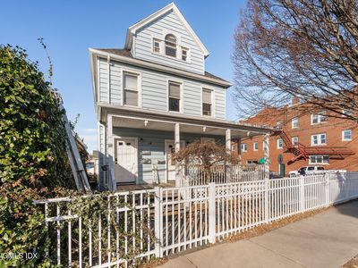 14 N Water St, Greenwich, CT, 06830