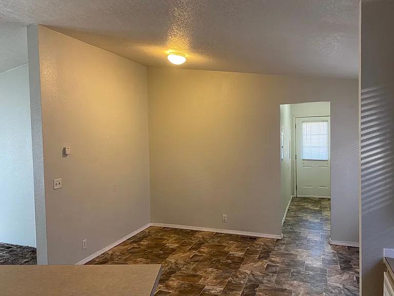 1340 Madison St #5 — Photo 13