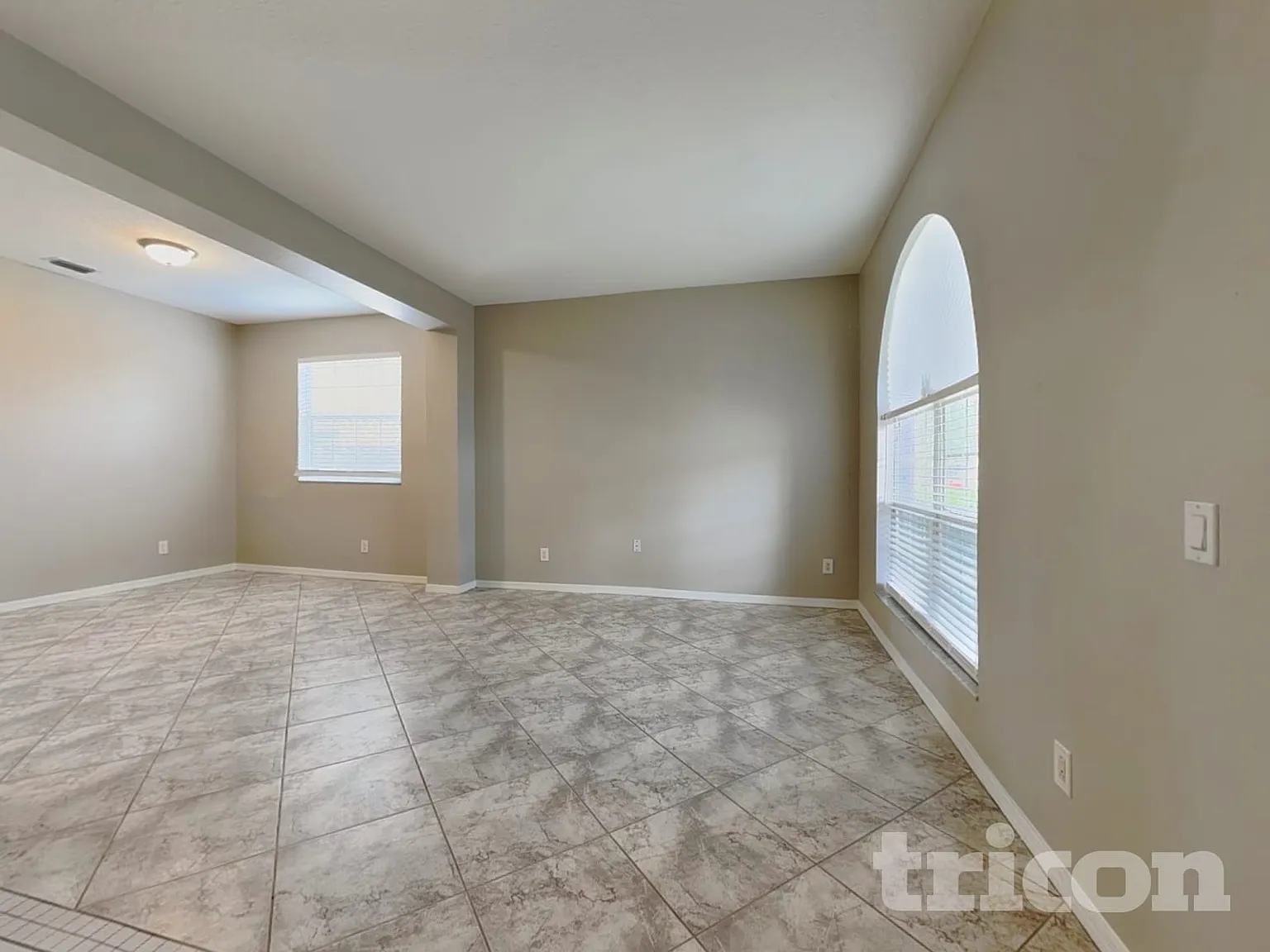 18840 Narimore Drive Land O Lakes FL — Photo 2