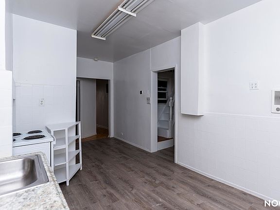 5th image of 255 Evergreen Ave #1LL