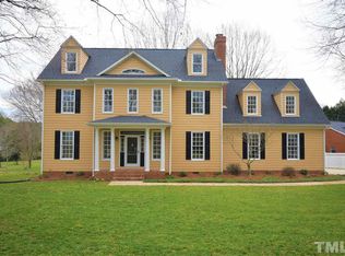 1316 Cricklewood Ct, Raleigh, NC 27603