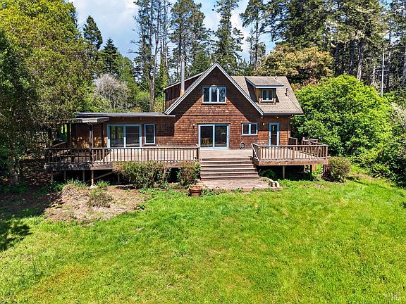 5th image of 10390 Hills Road