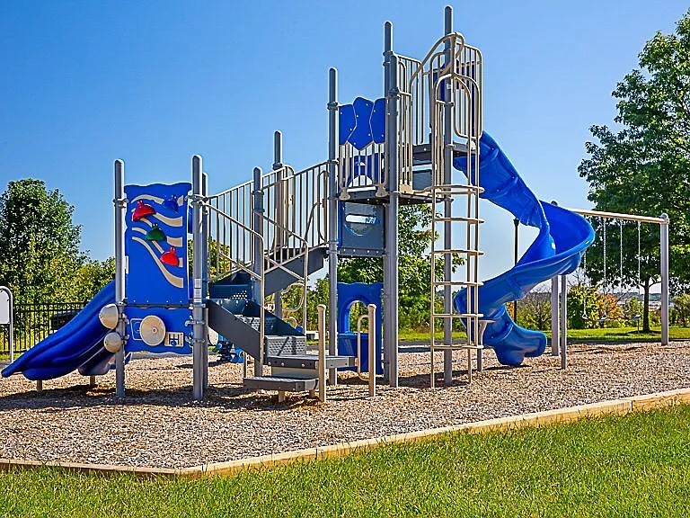 Jefferson Somerset Park — Photo 20