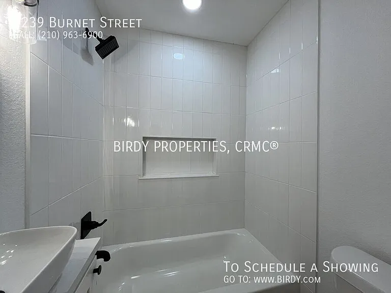 2239 Burnet St — Photo 22