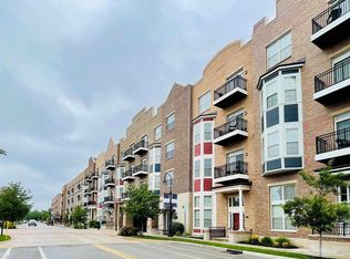 1145 Napoleon St APT 204, South Bend, IN 46617