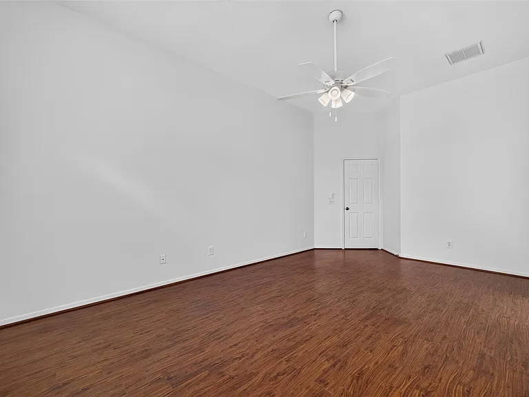 9534 Hanging Moss Trl — Photo 26