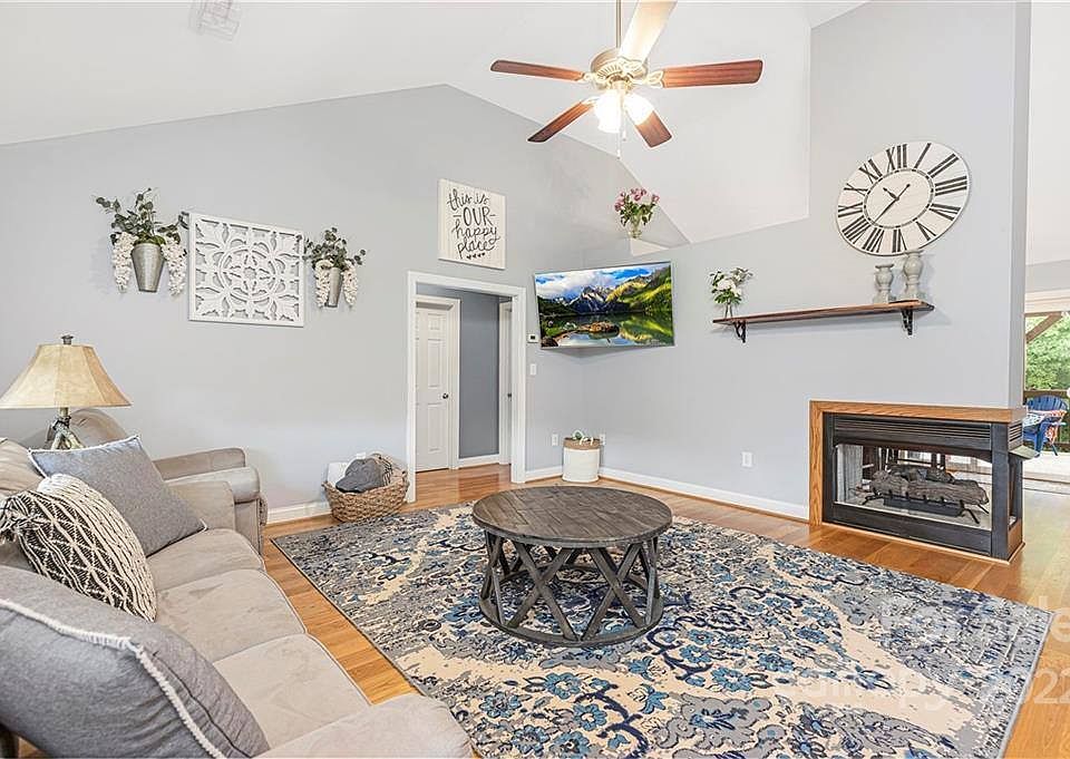 1st image of 181 Lippard Springs Cir