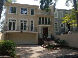 45 Harbour Psge E, Hilton Head Island, SC 29926