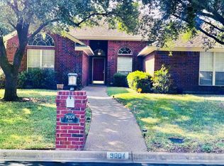 9004 Aspen Dr, Woodway, TX 76712