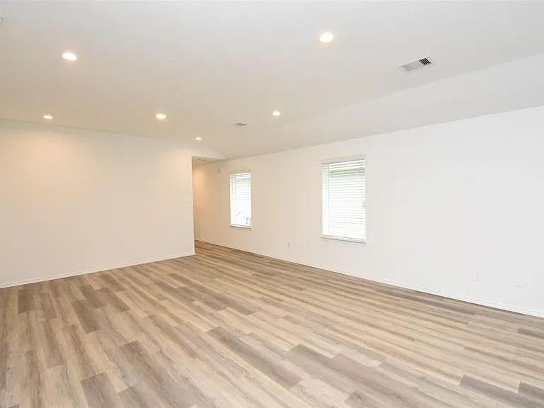 12218 Deep Stream Ln — Photo 26