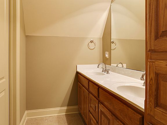 3rd image of 6397 Patio Ct